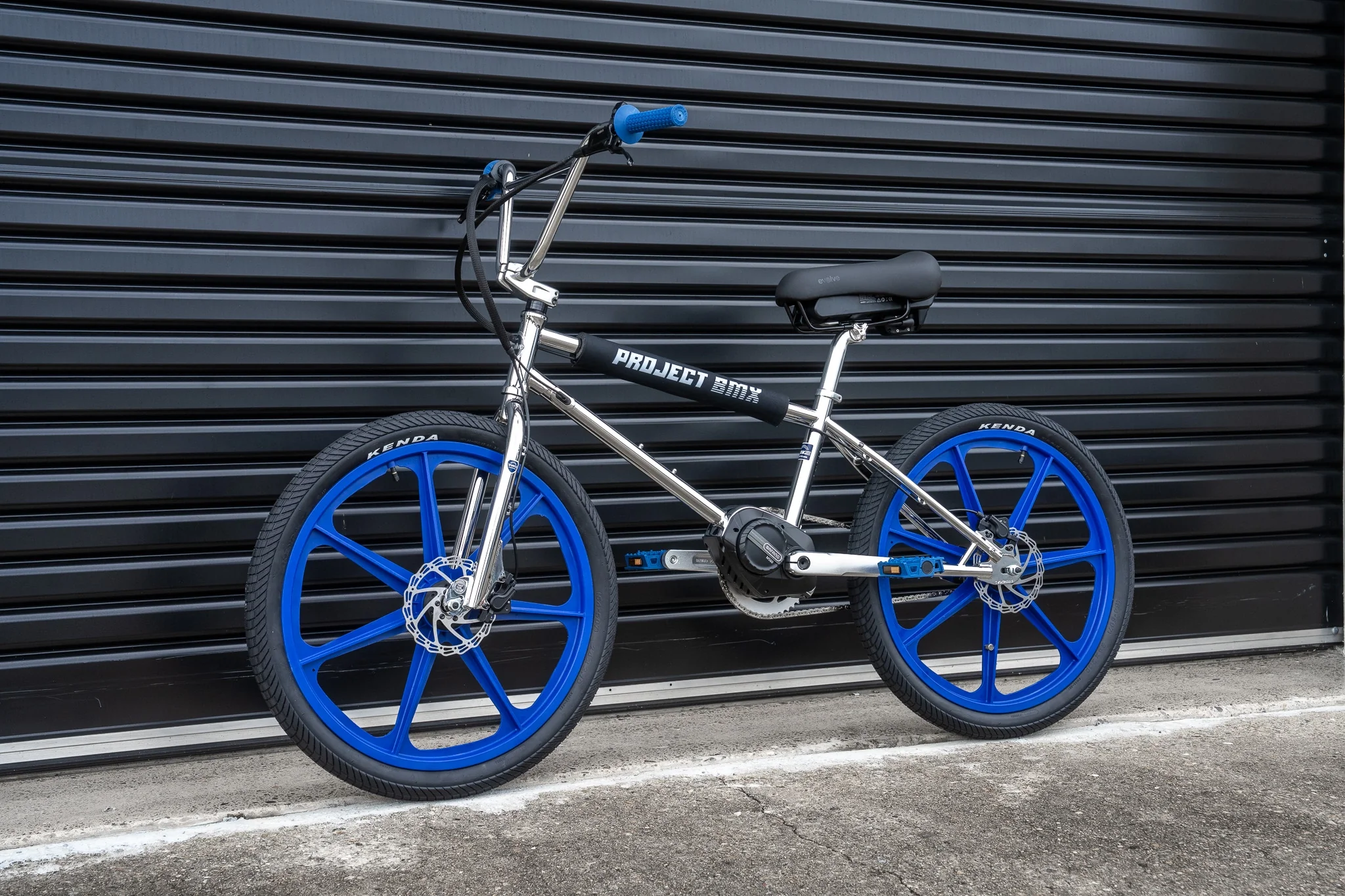 Project BMX Chrome Blue: The Electric BMX Bike by Evolve - Image 15