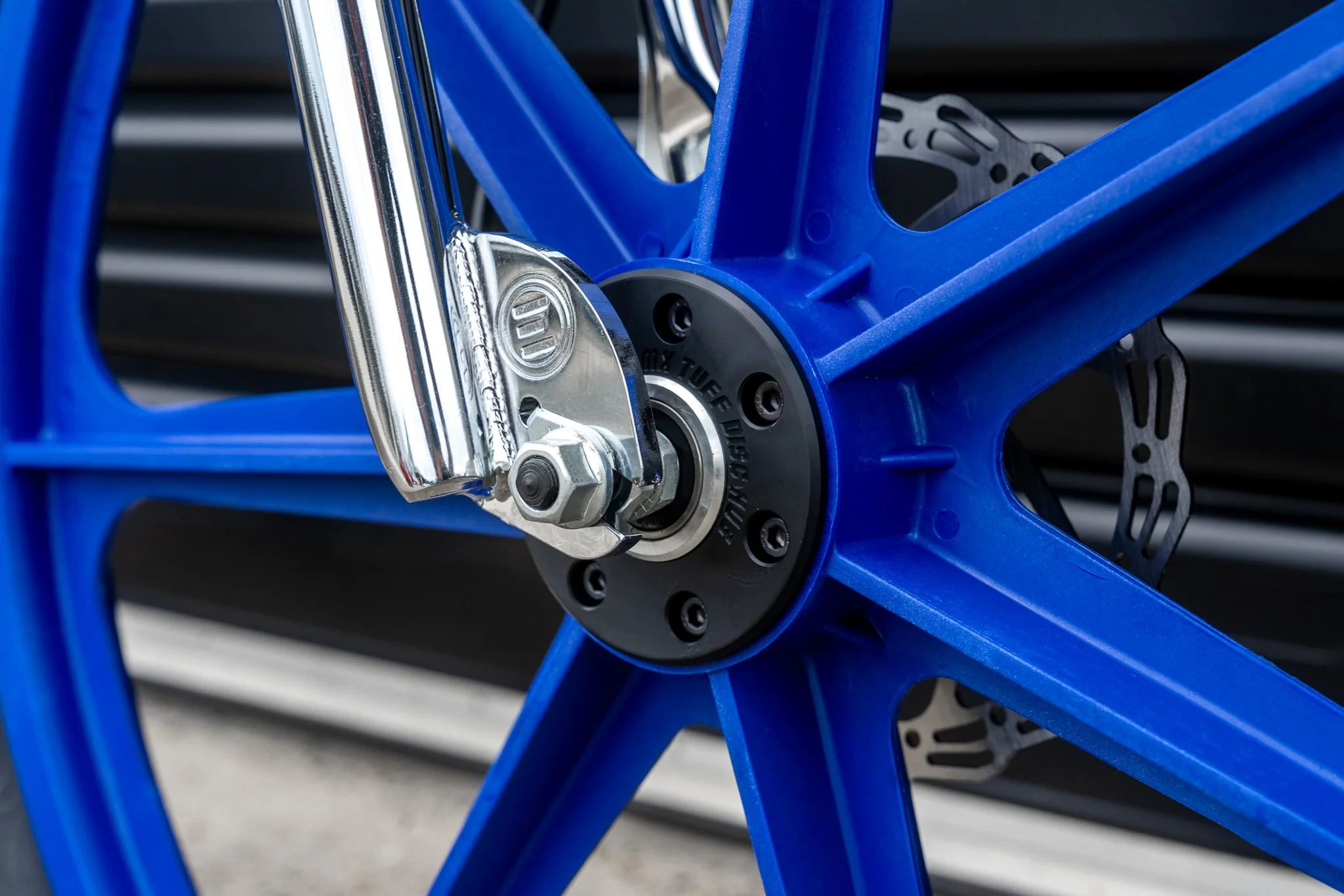 Project BMX Chrome Blue: The Electric BMX Bike by Evolve - Image 3