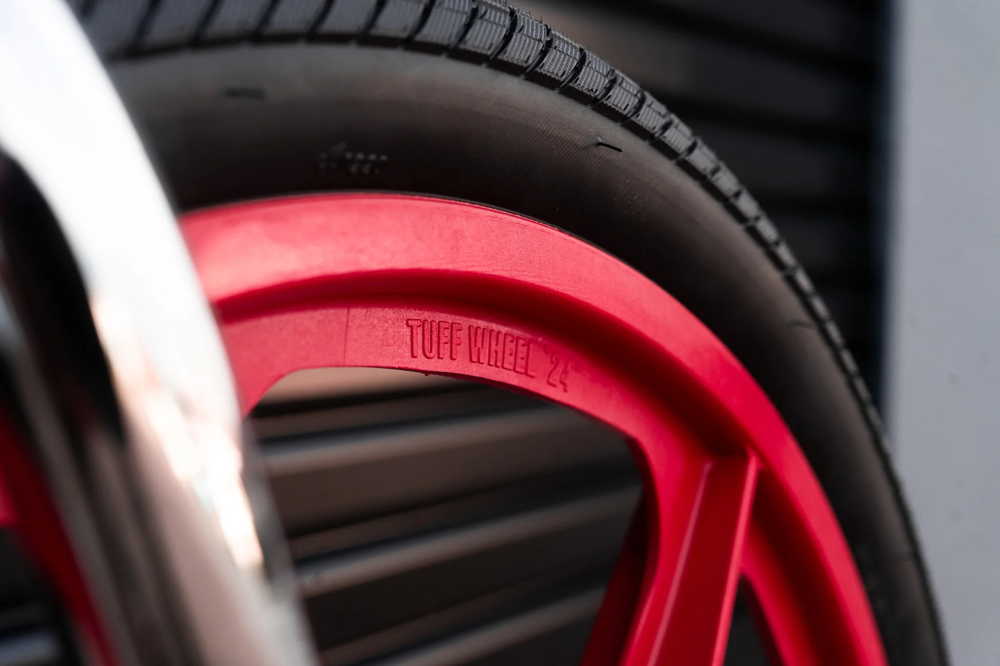 Project BMX Chrome Red: The Electric BMX Bike by Evolve - Image 11