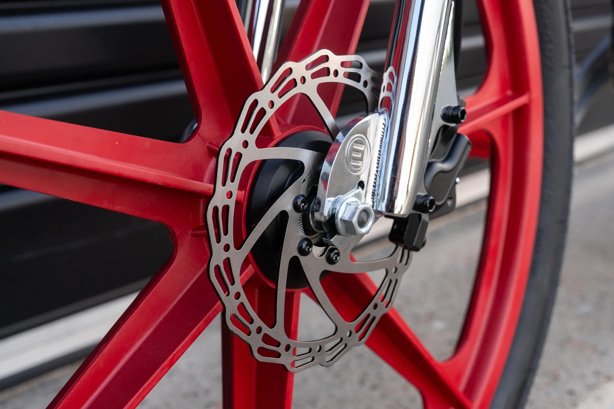 Project BMX Chrome Red: The Electric BMX Bike by Evolve - Image 9