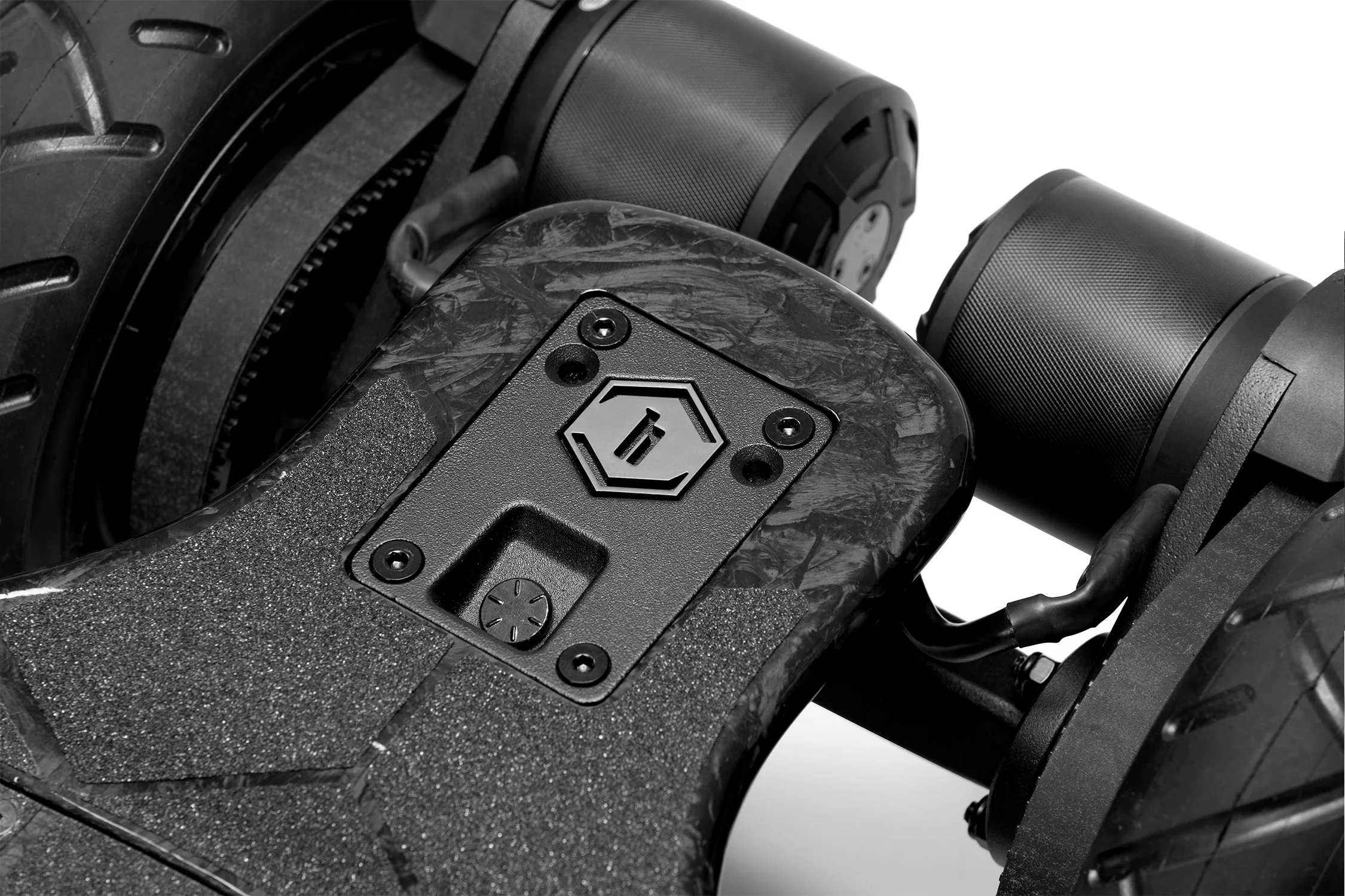RETAIL ONLY Hadean - Carbon All Terrain